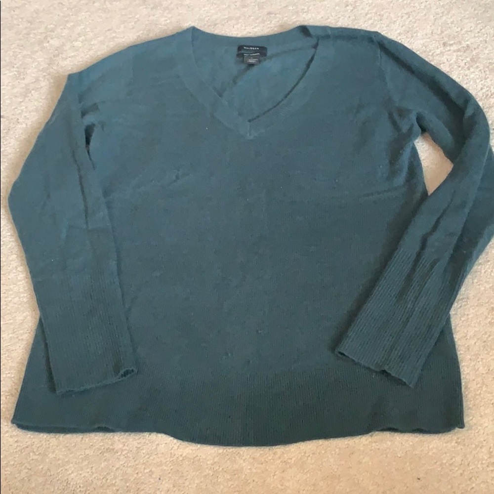 Halogen 100% cashmere green sweater - size small